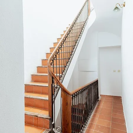 Moonkey Calle Mayor Apartment Alicante